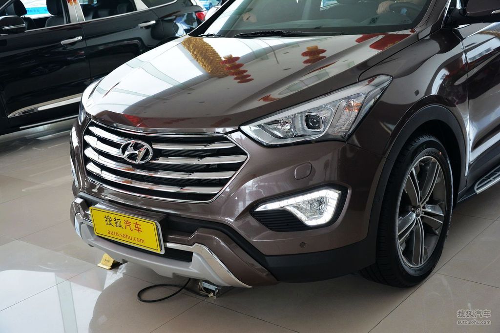 【 现代格越高清图片】_猎装绿_外观_搜狐汽车网