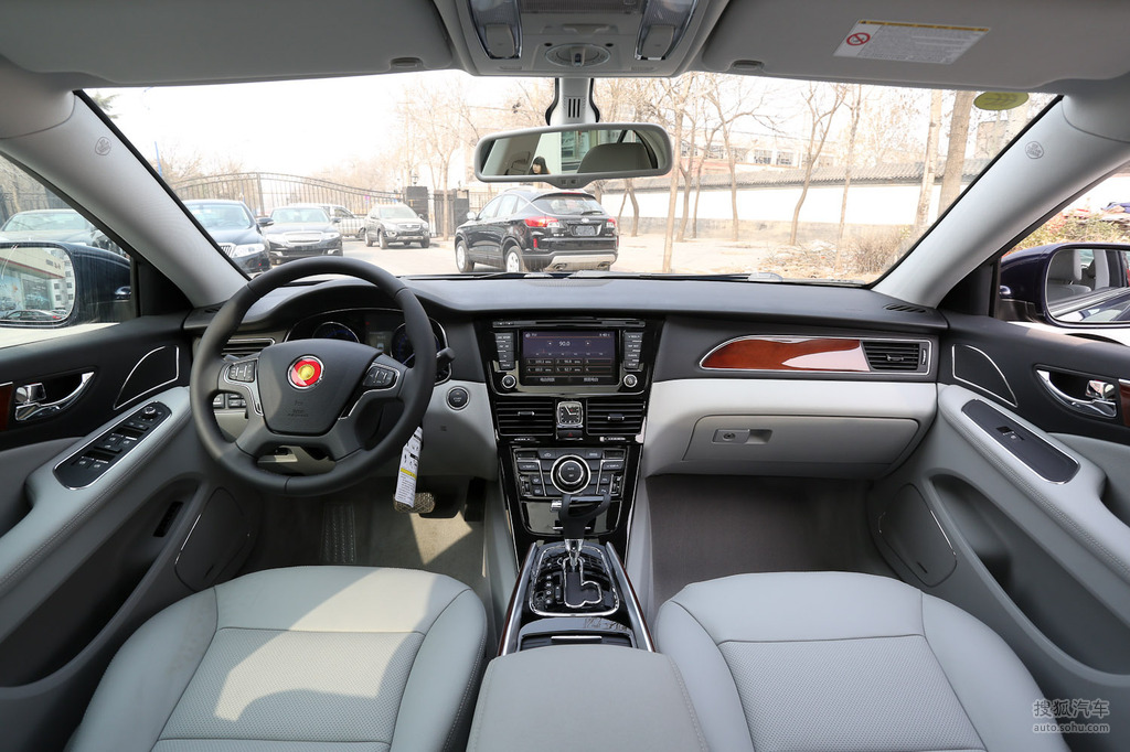 【 红旗h7高清图片】_2015款 1.8t 豪华型_浅色内饰_内饰_搜狐汽车网