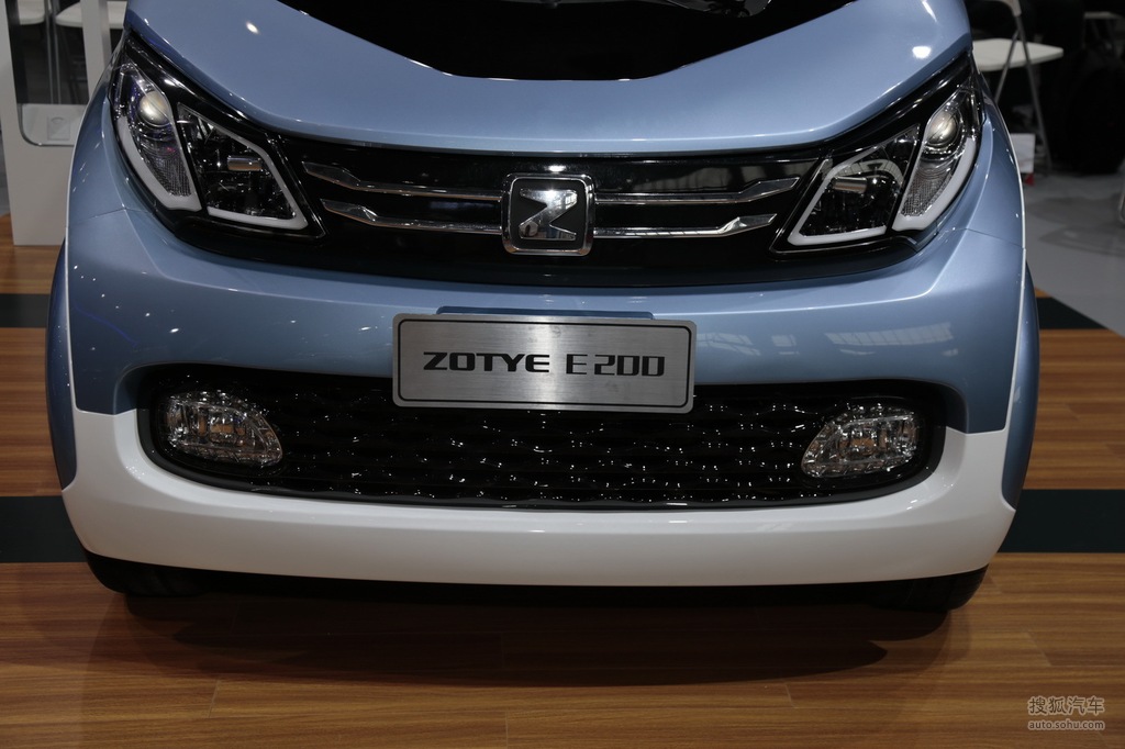 众泰e200上海车展实拍