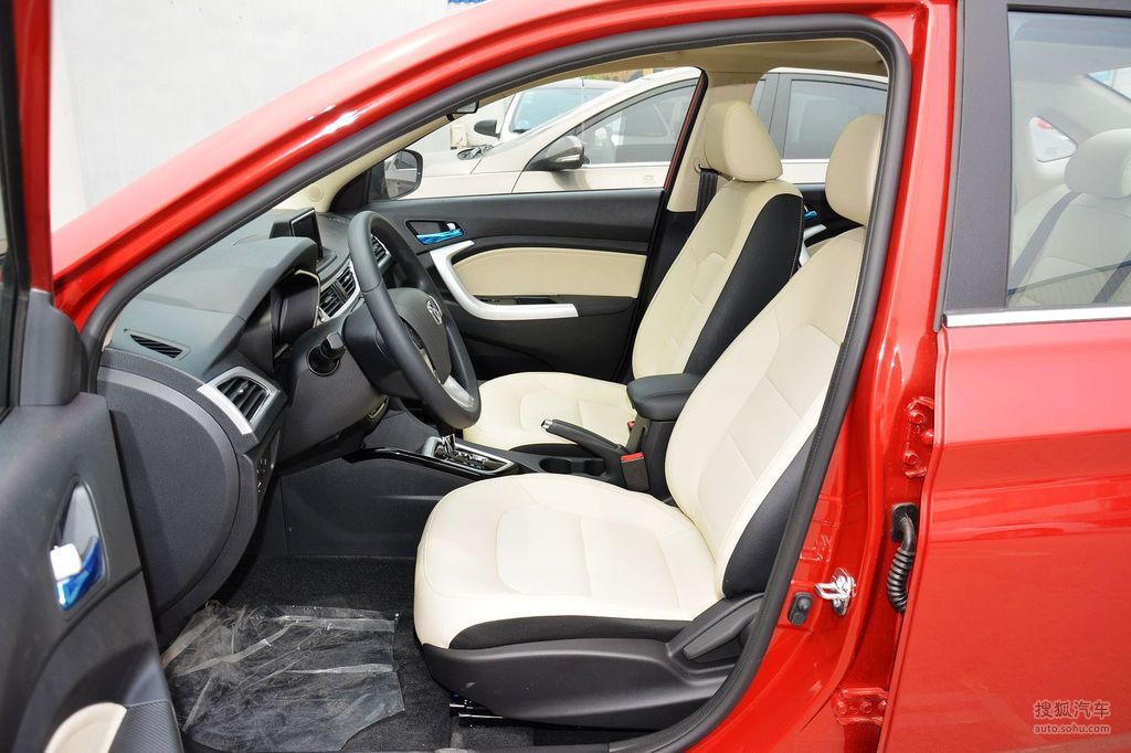 【 长安悦翔v7高清图片】_浅色内饰_内饰_搜狐汽车网