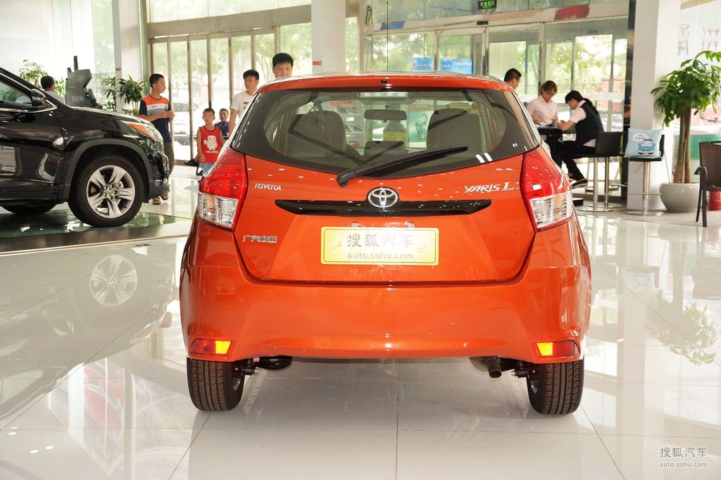 丰田yarisl致炫
