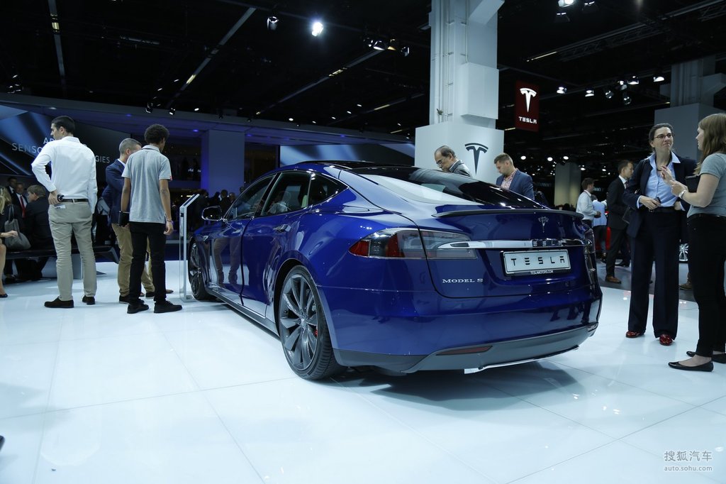 特斯拉model s