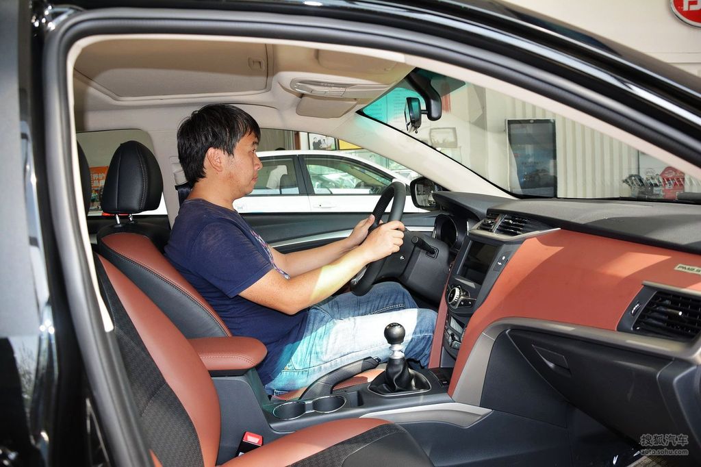 【 比亚迪g5高清图片】_空间展示_搜狐汽车网