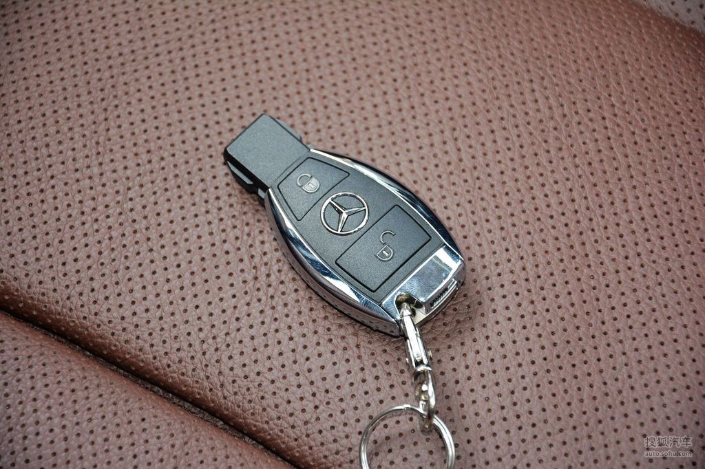 2013款奔驰g500 - 汽车钥匙提示:支持键盘翻页 ←左 右→外观(565)