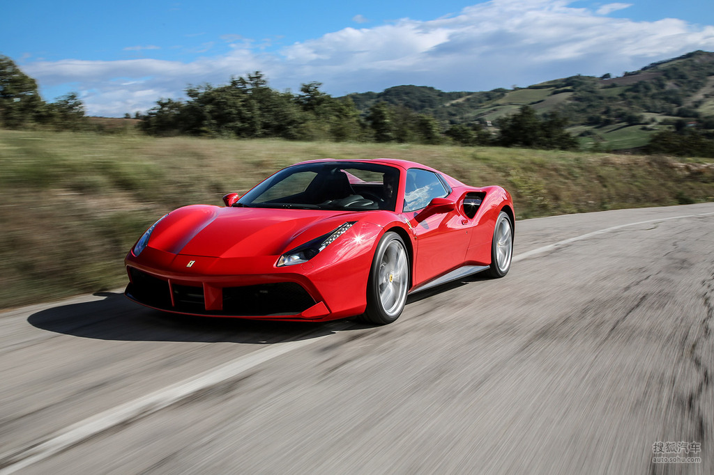【 法拉利488高清图片】_头顶光环的新成员 试驾法拉利488 spider