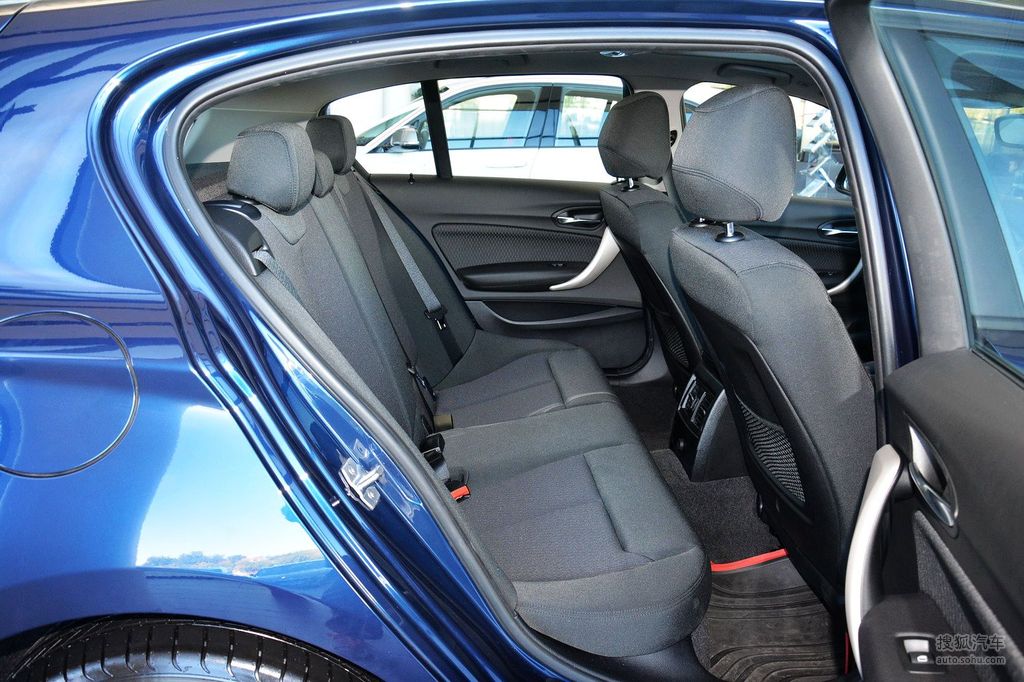 【 宝马1系高清图片】_黑色_内饰_搜狐汽车网