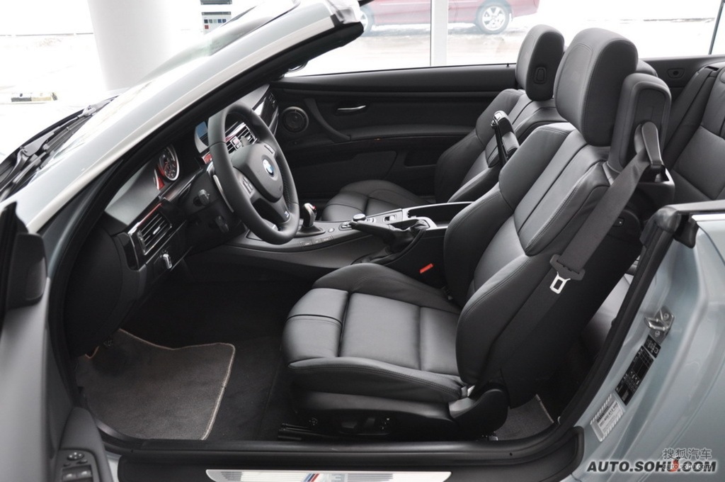 2008款宝马m3敞篷版 - 前排座椅提示:支持键盘翻页 ←左 右