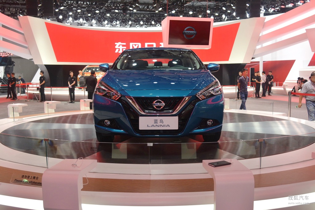 日产蓝鸟广州车展实拍