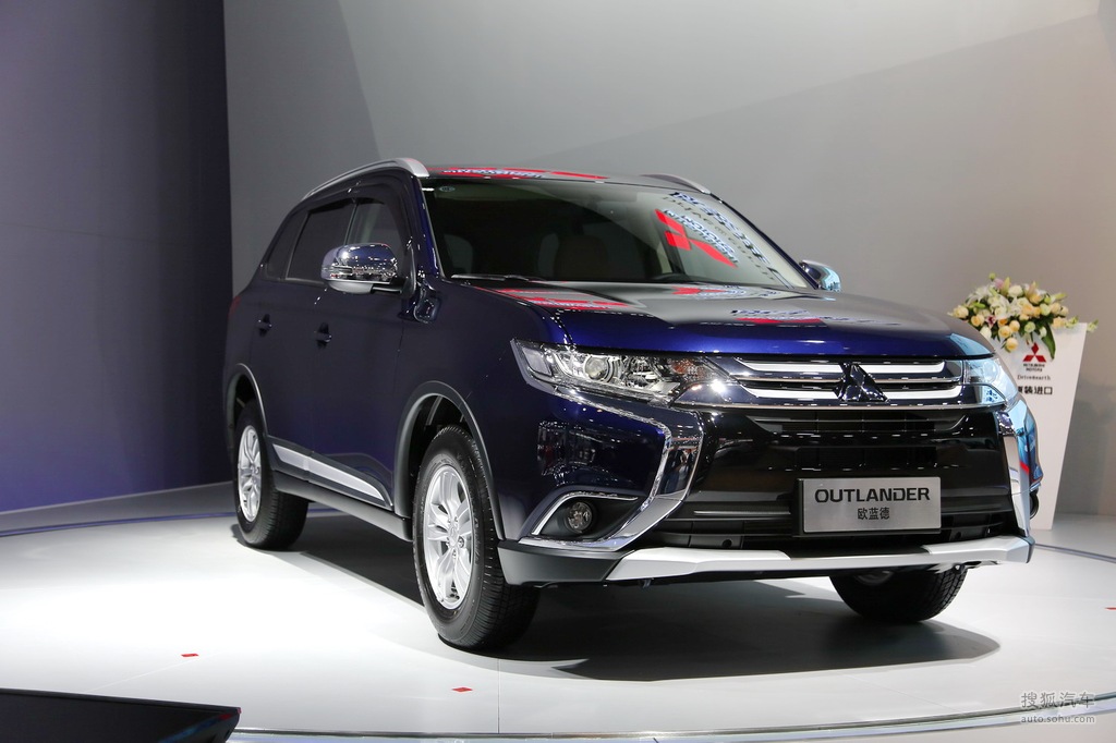 三菱欧蓝德广州车展实拍