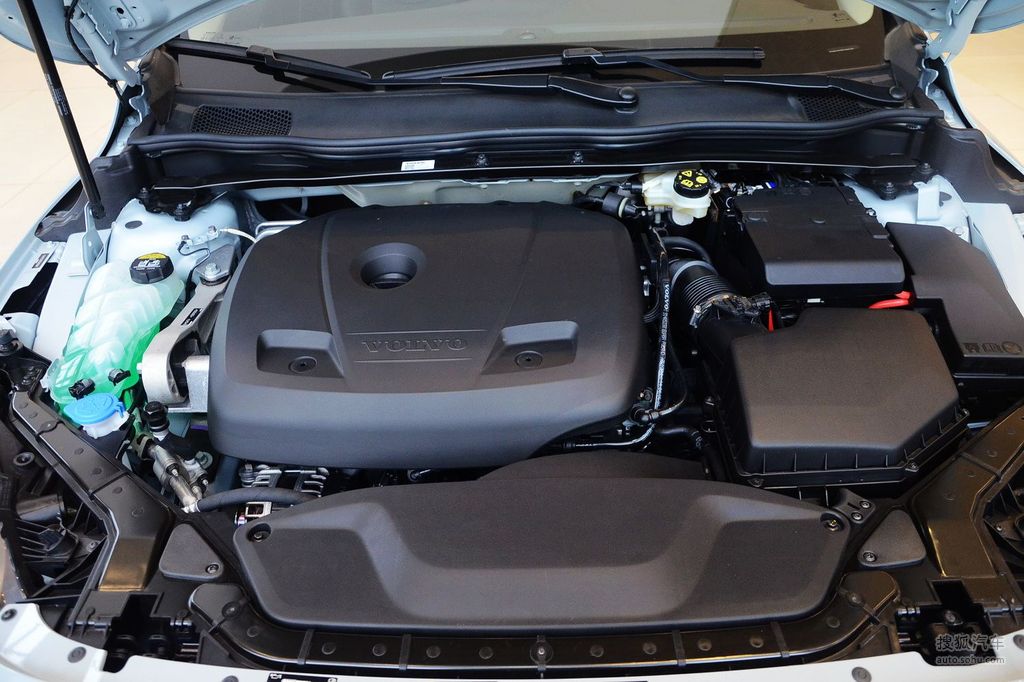 【 沃尔沃v40高清图片】_2016款 1.