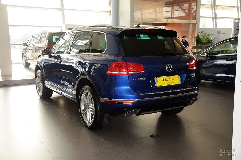 2016款大众途锐30tsirline到店实拍