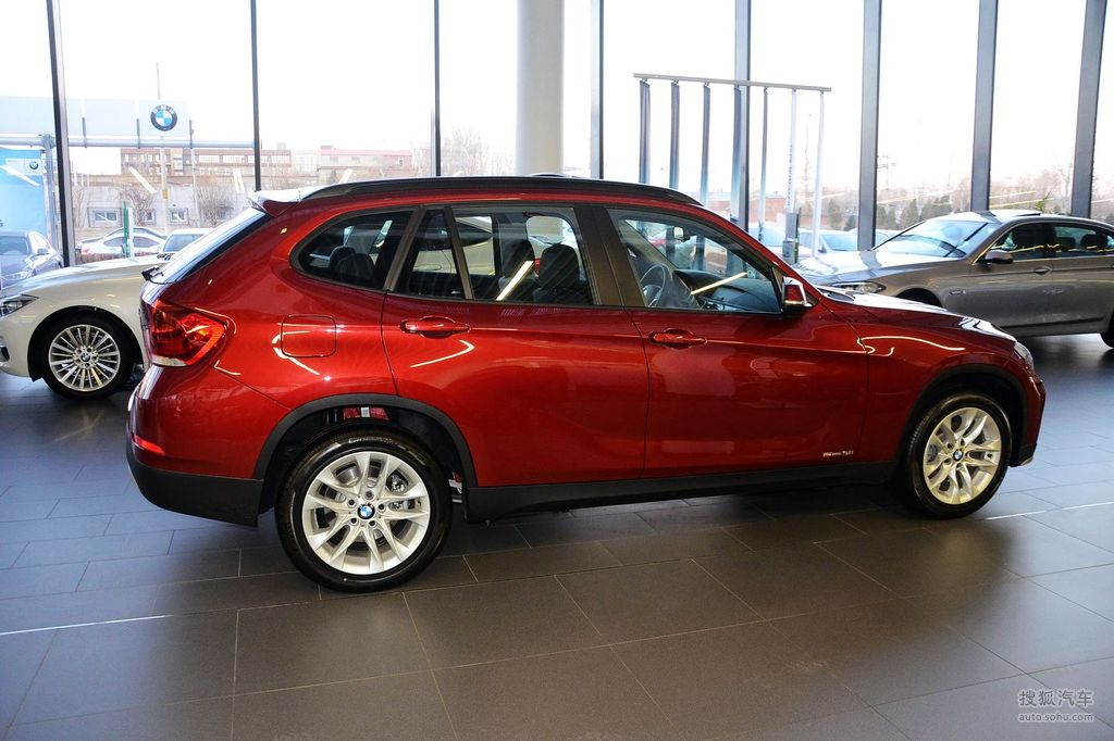 【 宝马x1高清图片】_墨尔本红_外观_搜狐汽车网