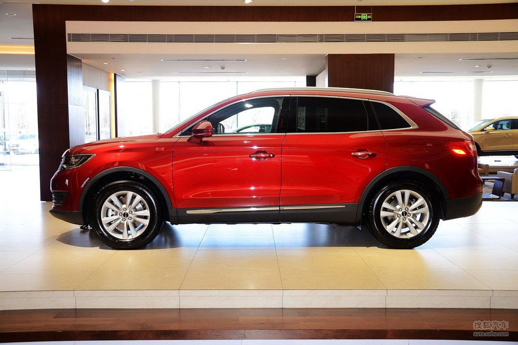 2016款林肯mkx20t前驱尊享版到店实拍
