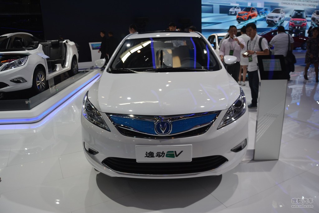 【 長安新能源逸動ev460高清圖片】_長安逸動ev北京車展實拍_搜狐汽車