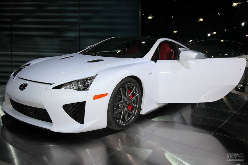 雷克萨斯lfa车展实拍