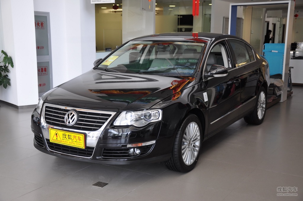 2011款大众迈腾20tsidsg豪华型到店实拍