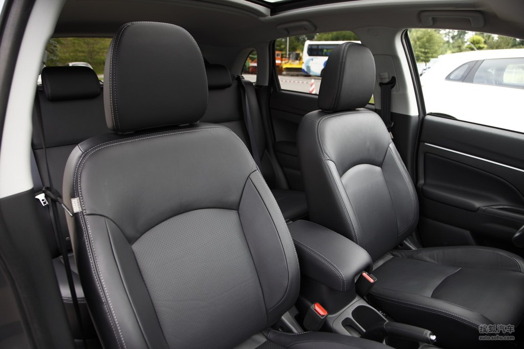 【 三菱劲炫高清图片】_内饰_搜狐汽车网