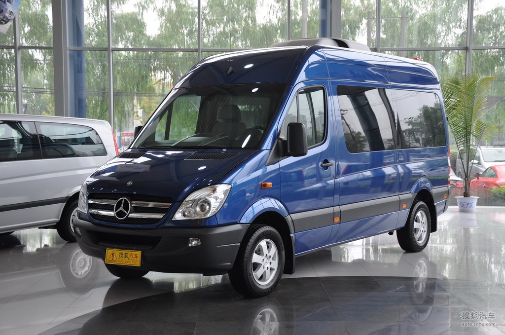 【 奔驰凌特高清图片】_2010款 3.5l 紧凑高顶型13座_外观_搜狐汽车网