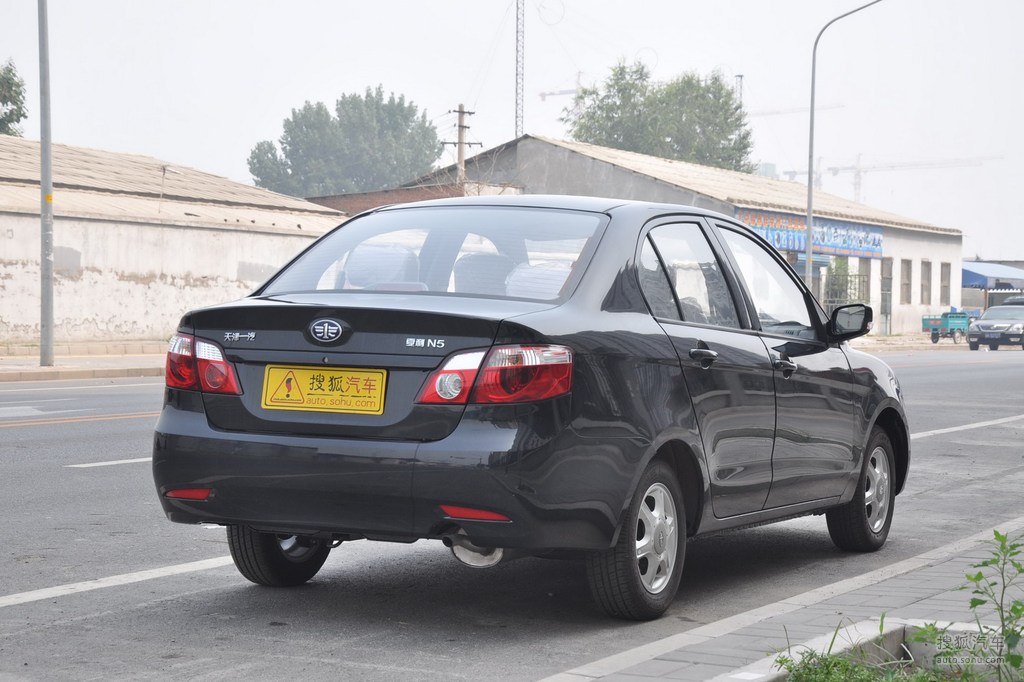 一汽夏利n5