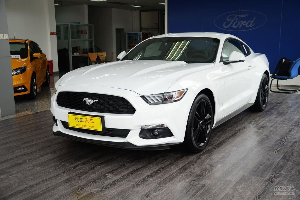 【 福特mustang高清图片】_骑士白_外观_搜狐汽车网