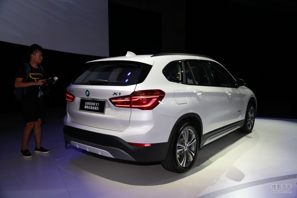 宝马x1插电式混合动力