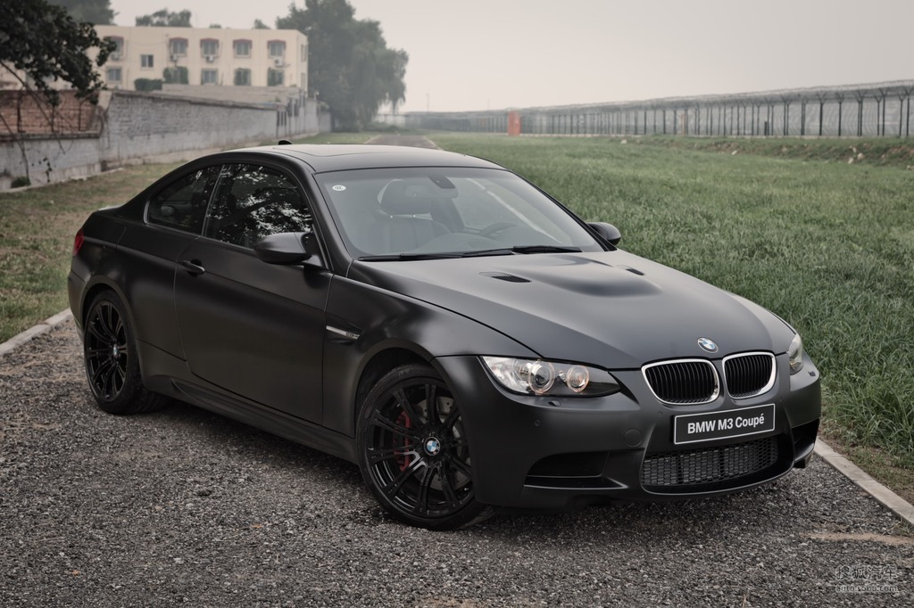 宝马m3双门轿跑车磨砂版实拍