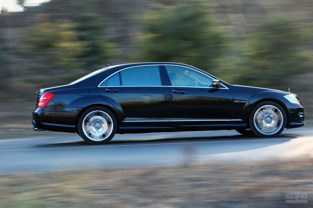 (12)图解(36)官方(283)其他(75)外观颜色:曜岩黑磁铁黑钻石白奔驰s级