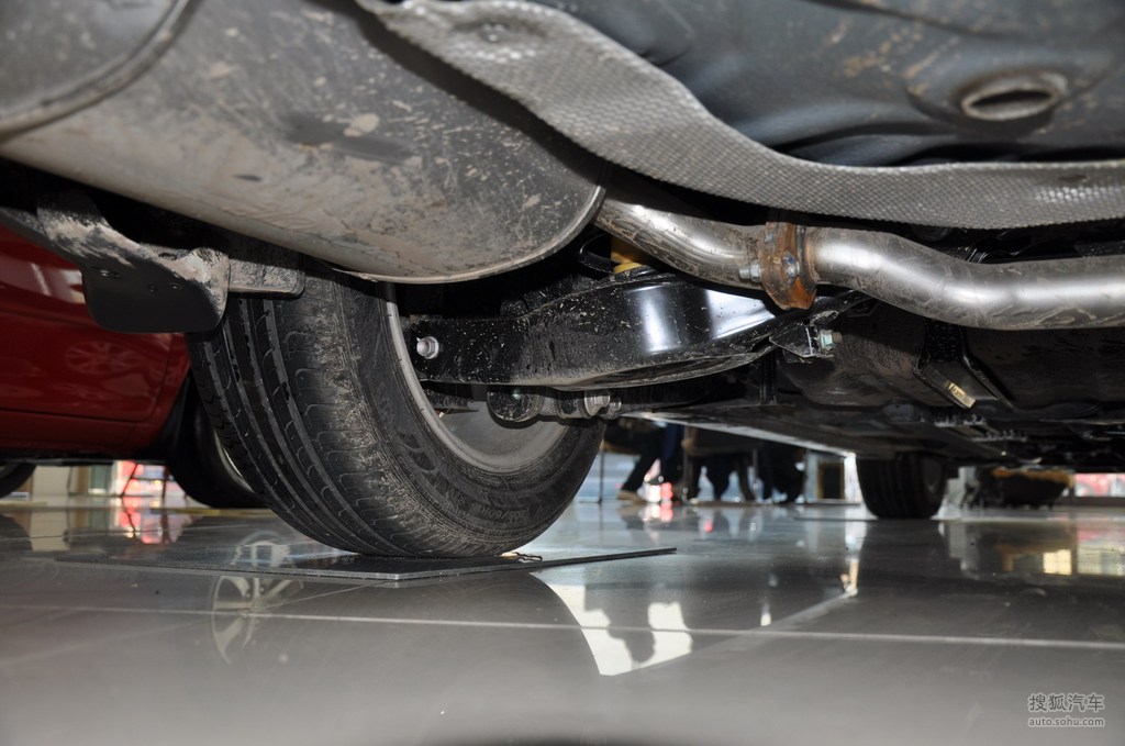 【 马自达睿翼高清图片】_底盘发动机_搜狐汽车网