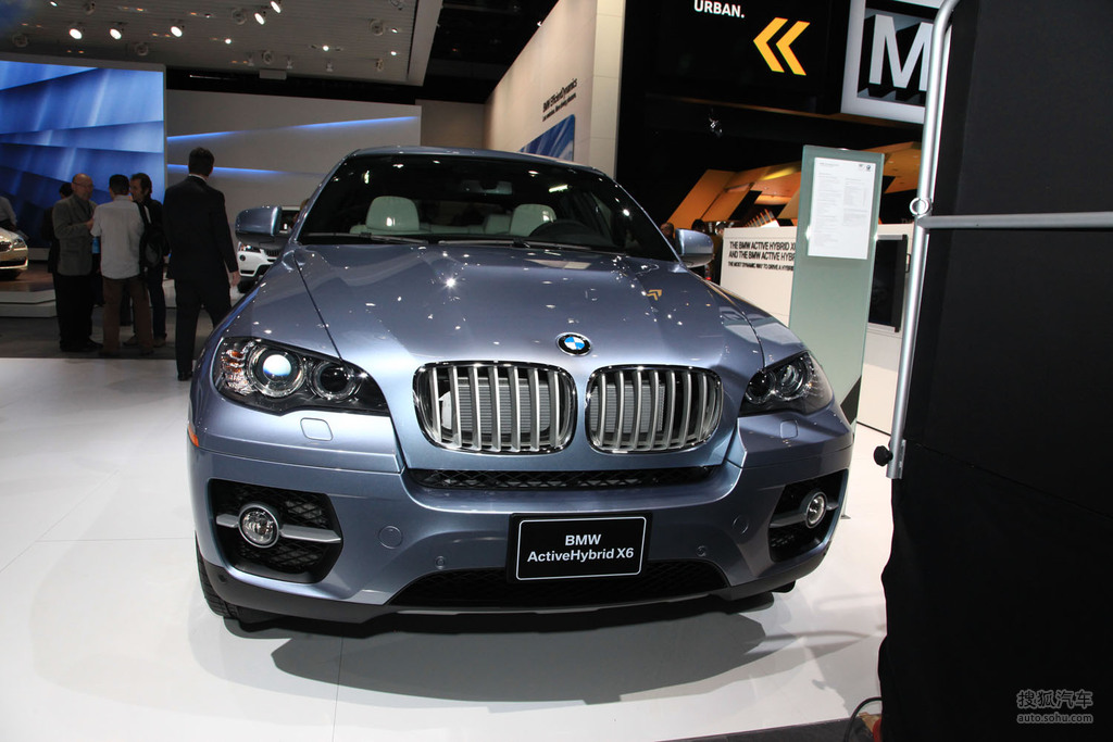 宝马x6混动