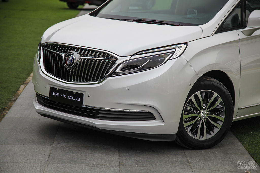 别克gl8