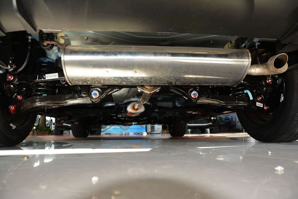 5l 手动旗舰型_底盘发动机_搜狐汽车网