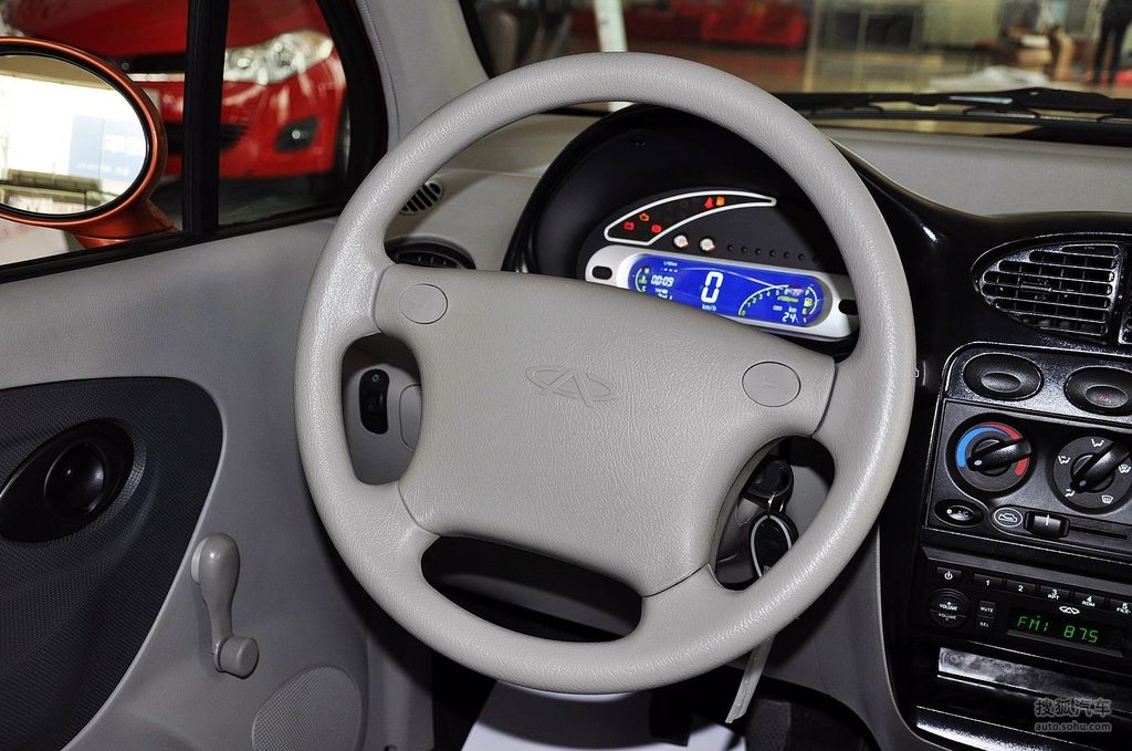 【 奇瑞汽车qq3高清图片】_灰色内饰_内饰_搜狐汽车网