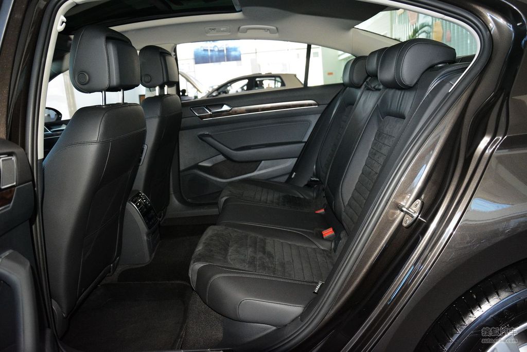 【 大众迈腾高清图片】_黑色真皮_内饰_搜狐汽车网