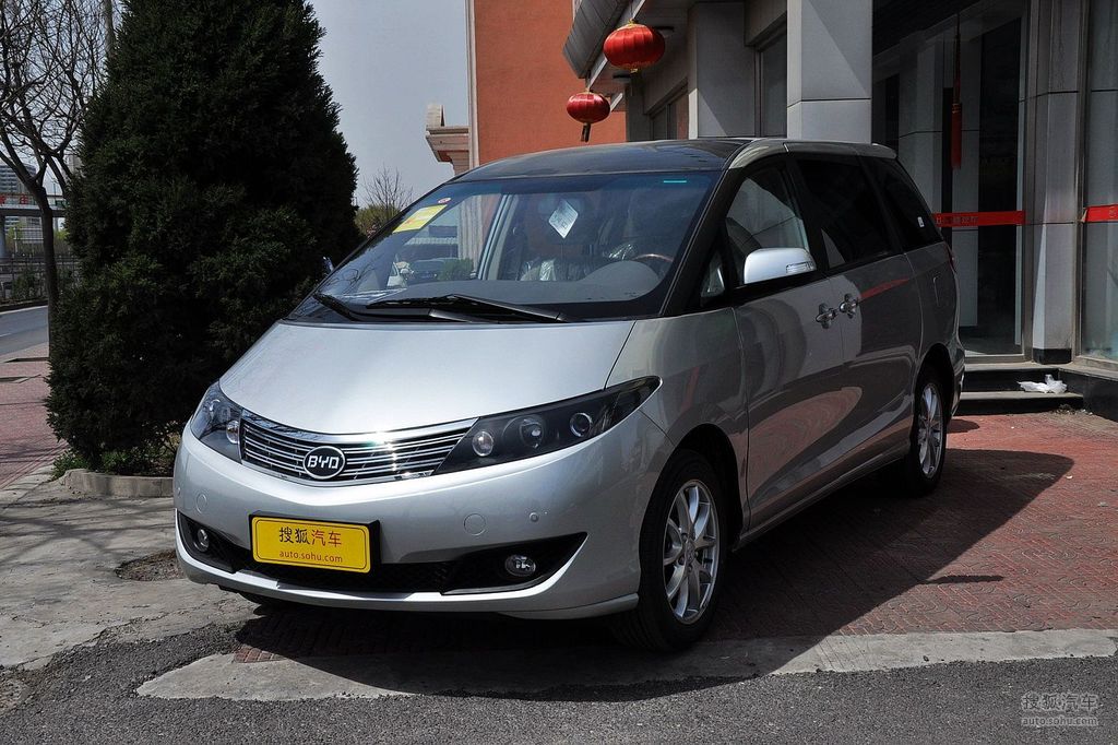 【 比亚迪m6高清图片】_银色_外观_搜狐汽车网