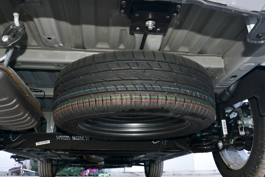 【 宝骏730高清图片】_底盘发动机_搜狐汽车网