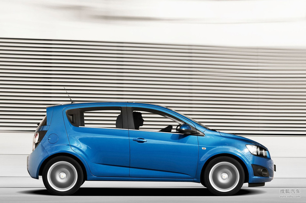 雪佛兰爱唯欧两厢