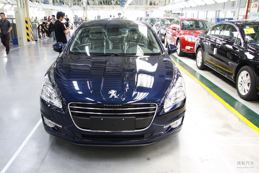 图库 标致 东风标致 508组图 2011款标致508实拍 4s店报价