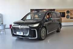 岚图汽车岚图梦想家 PHEV