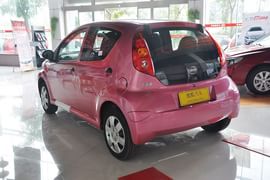   2011款比亚迪F0 1.0L手动铉酷型