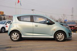  2011款雪佛兰斯帕可 1.0L SE手动版