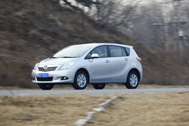   2012款丰田逸致1.8L CVT试驾实拍