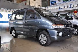   2012款风行菱智1.6L商用版标准型
