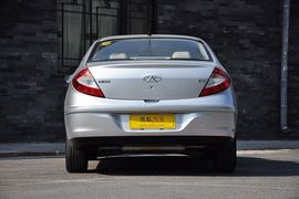   2012款奇瑞A3三厢1.6L CVT进取型