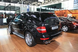   奔驰ML63 AMG 浦东车展实拍