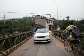   2012款全新大众桑塔纳抢先测试