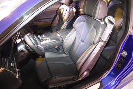   2013款宝马M6 Coupe外出试驾实拍