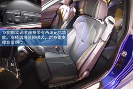   2013款宝马M6 Coupe外出试驾实拍
