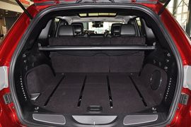   2013款JEEP大切诺基3.6L舒享导航版到店实拍