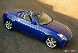   2005款日产350Z Roadster