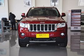   2013款JEEP大切诺基3.6L舒享导航版到店实拍